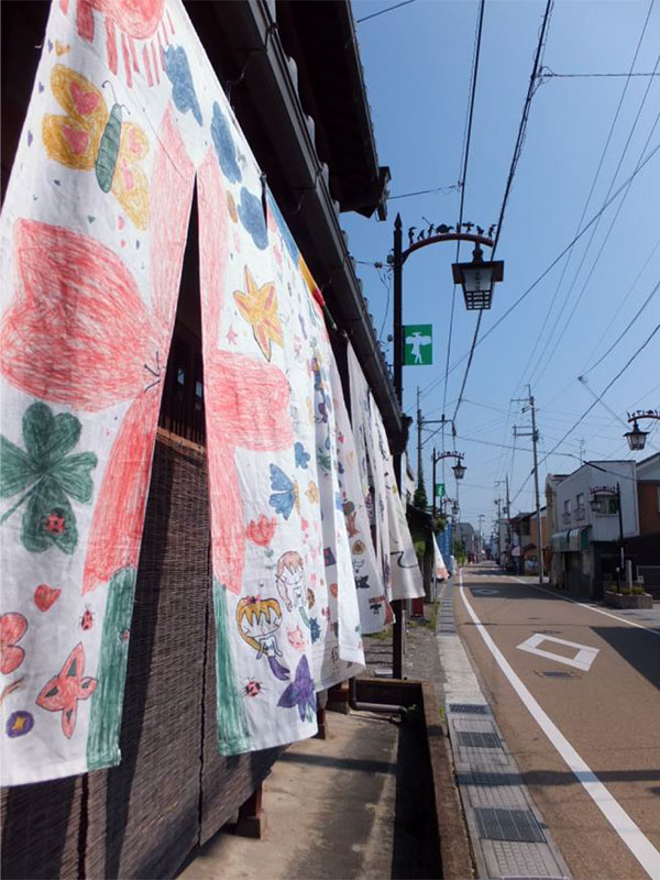 中山道愛知川宿のれんアート
